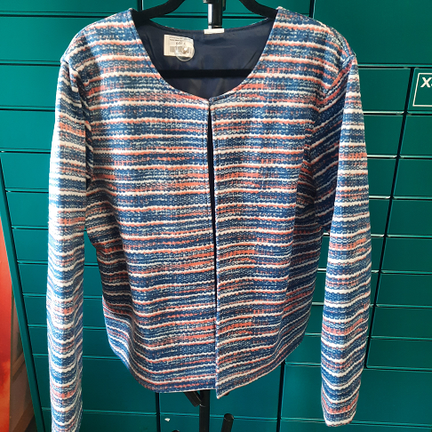 Veste bleue épaisse