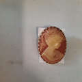 broche