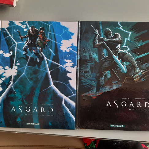 lot bandes dessinées t1 et 2 Asgard