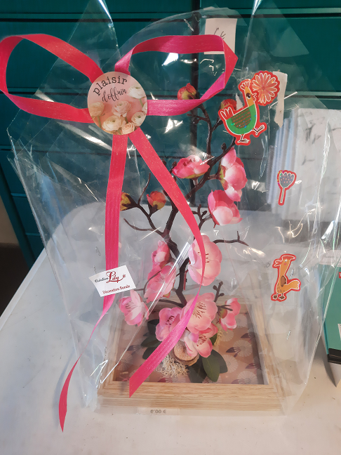 composition florale fleurs de pommiers