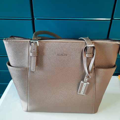 Sac à main doré
