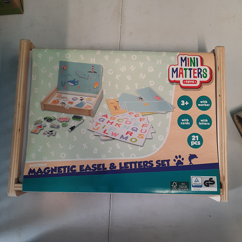 Jeu magnetique lettre neuf