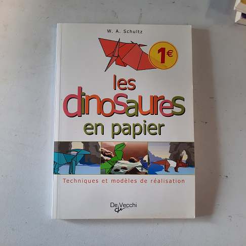 Livre activités créatives "les dinosaures"