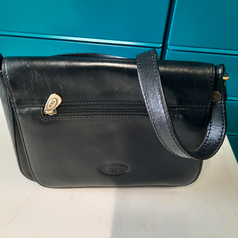 sac noir cuir