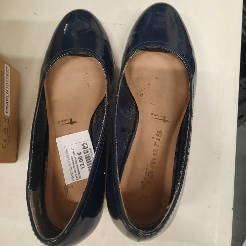 paire de chaussure compensée bleue taille 37