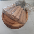 6 assiettes en bois pour steak avec 6 couteaux,6 fourchettes