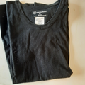 Maillots de corps
manches courtes noirs
Taille 6