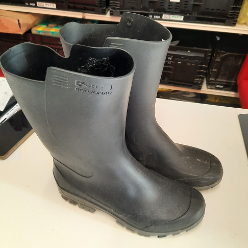 bottes noires de pluie 37-38