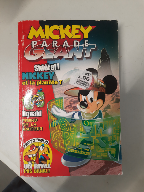 livre Mickey géant