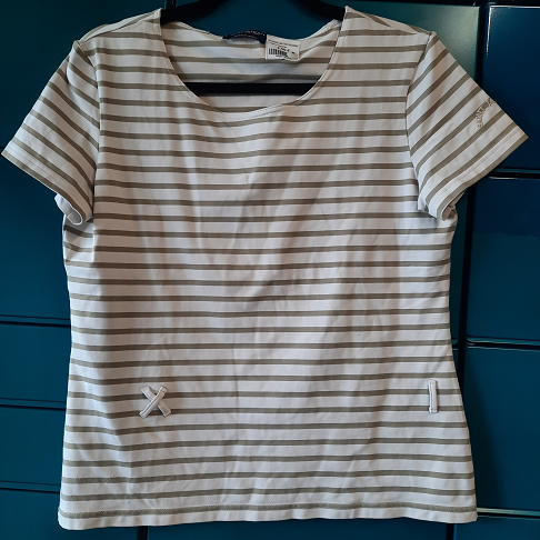 t shirt a rayures