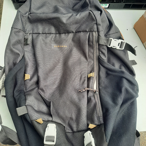 Sac à dos noir Quecha