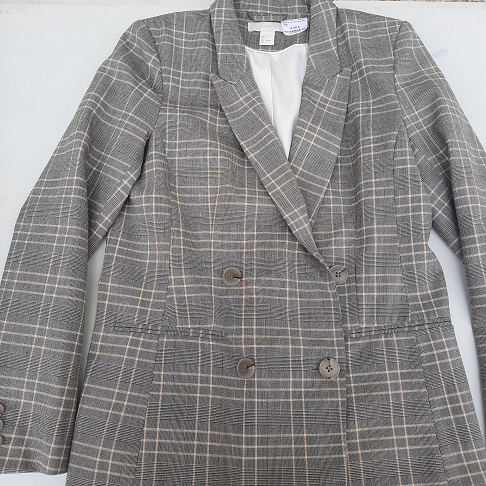 Veste à carreaux gris clair    H&M                                      T36