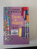 Livre: l’accro du shopping