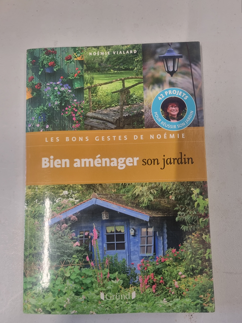 livre bien aménager son jardin.