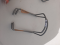 porte tuyau gris