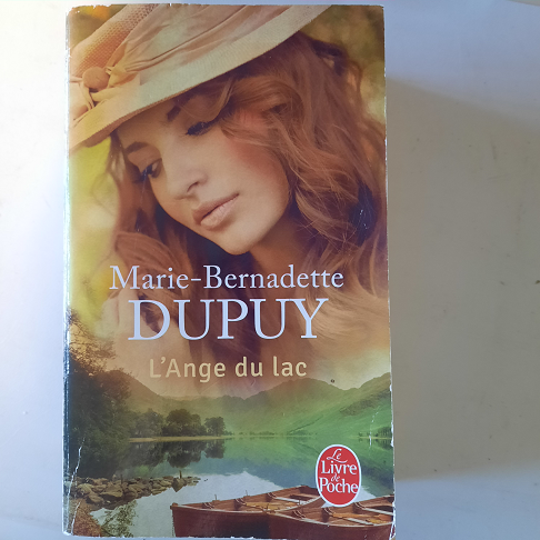 livre l ange du lac
