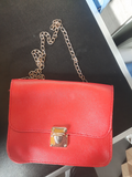petit sac rouge