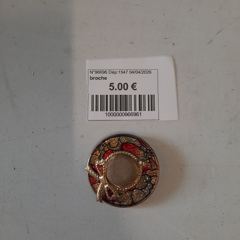 broche
