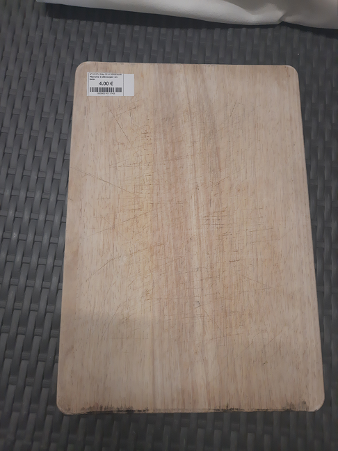 Planche à découper en bois