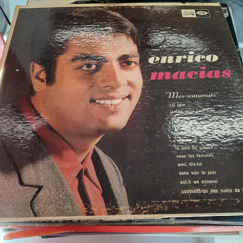 30. Vinyles Enrico,
