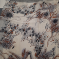 Foulard blanc et gris