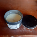 bougie parfumée senteur boisée "Gifi"