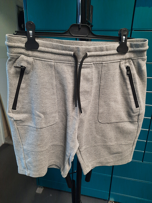 Bermuda homme gris marque Kiabi - taille L