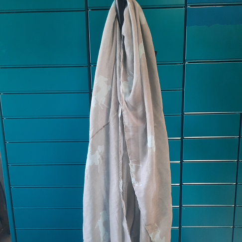 tour de cou type foulard chevaux