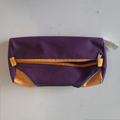 Trousse violette
