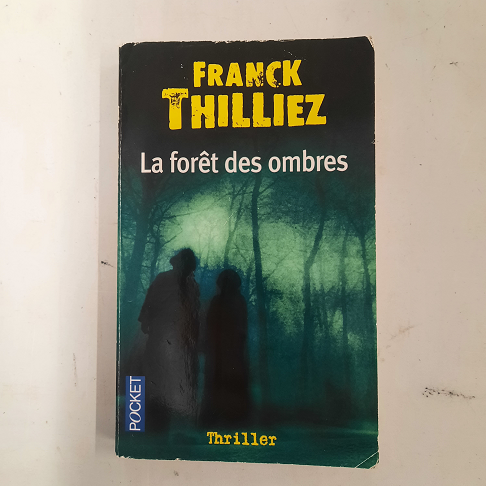 livre La forêt des ombres