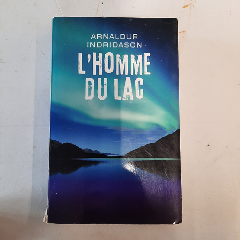 livre  L'homme du lac   Arnaldur Indridason