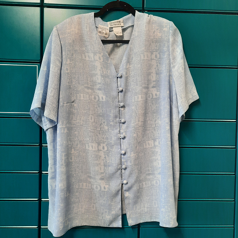 chemisier taille 50.