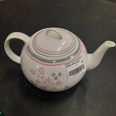 théière faïence beige