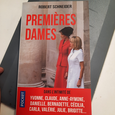 livre premieres dames
