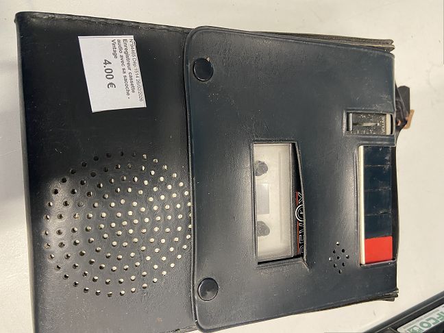 Enregistreur cassette audio avec sa sacoche - Vintage