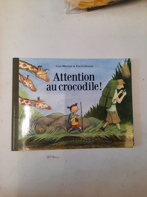 livre attention au crocodile