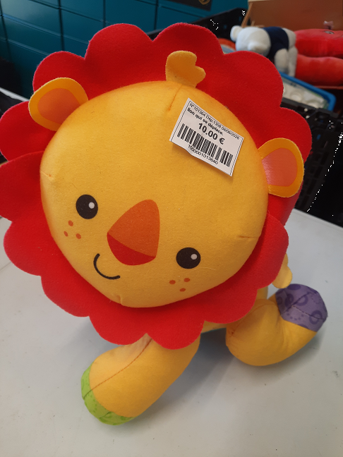 lion qui se déplace.jouet