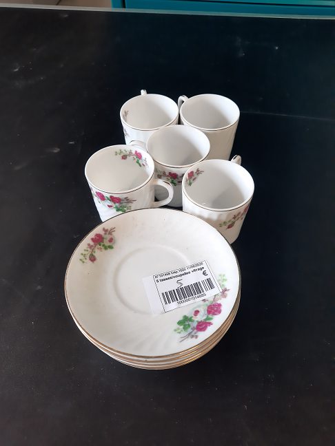 5 tasses/coupelles vitrage