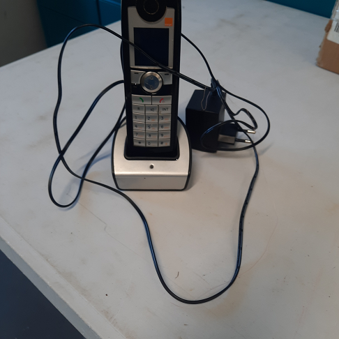 TELEPHONE + FIL