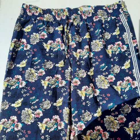 Pantalon fluide taille 44 à Fleurs