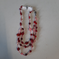Tour de cou, 3 rangs, perles rouges