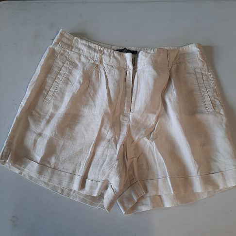 Short en lin blanc, T38,