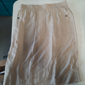 Jupe beige T 38 (Un jour ailleurs)