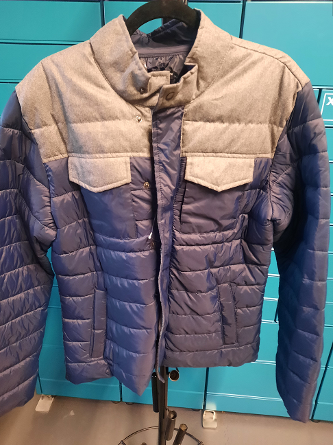 blouson garcon taille M jamais porté