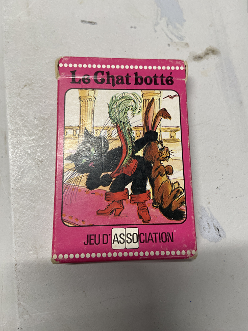 Jeu de carte "Le chat botté"