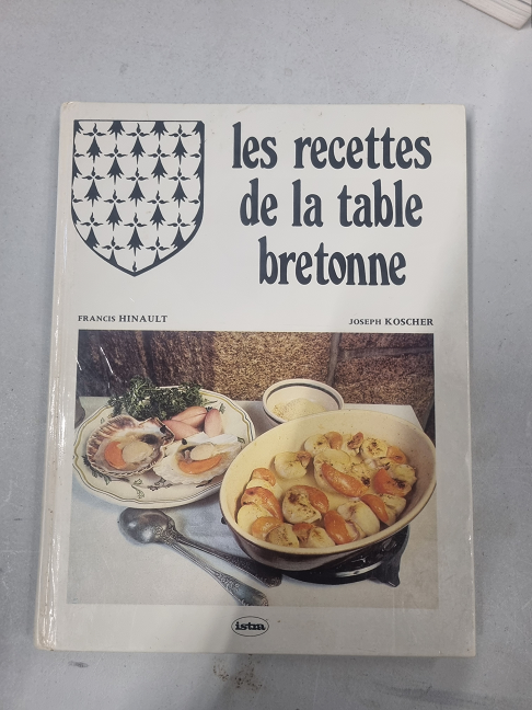 livre -les recettes de la table bretonne.