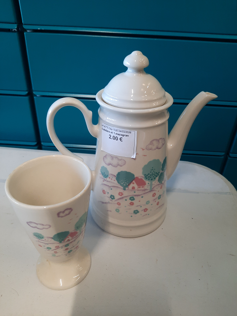 Cafetière et 1 mazagran
