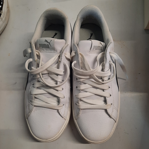 chaussures PUMA fille blanches pointure 37