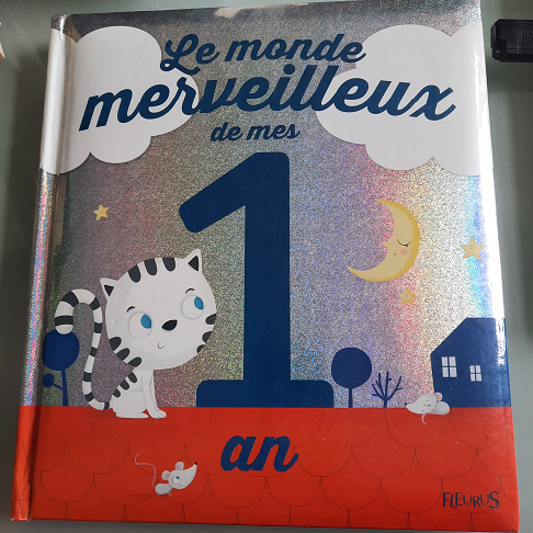 livre le monde merveilleux de mes 1 an