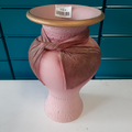 Vase rose violet